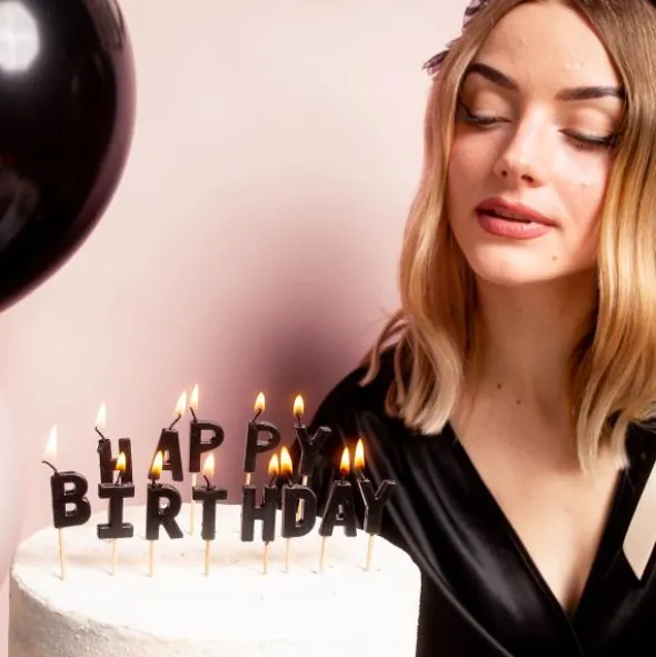 Bokstavsljus Happy Birthday Svart