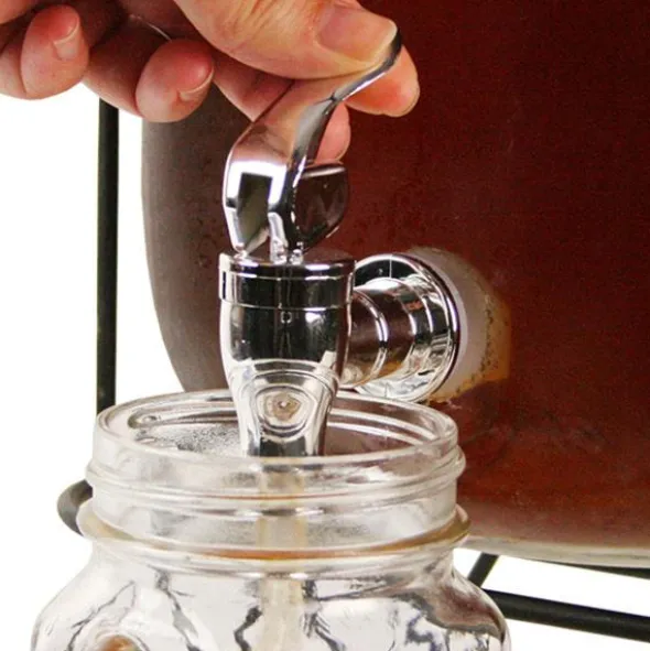 Drinkdispenser med Ställ 8 Liter