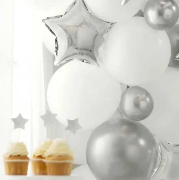 Glansiga Miniballonger Silver 50-pack