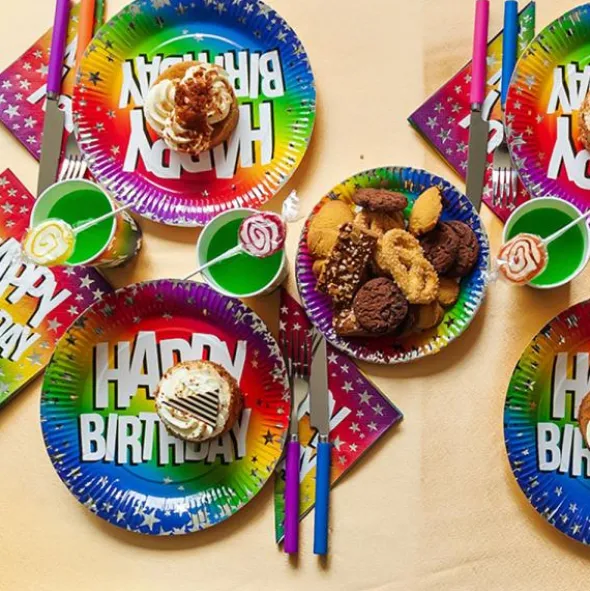 Happy Birthday Servetter Färgglada
