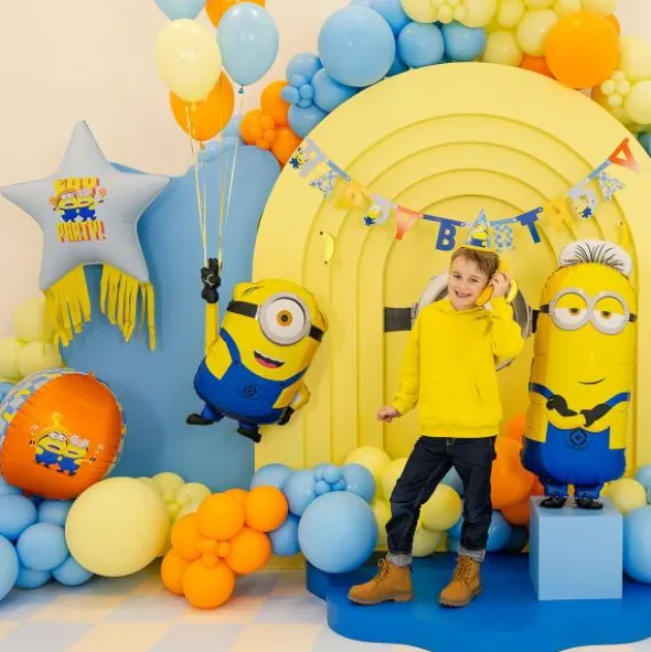 Minions Folieballong Stjärna med Fransar 72 cm