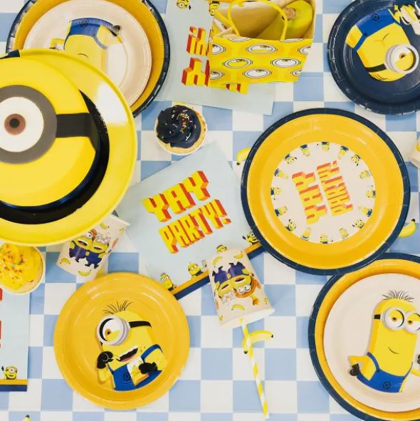 Minions Pappersassietter 18 cm 6-pack