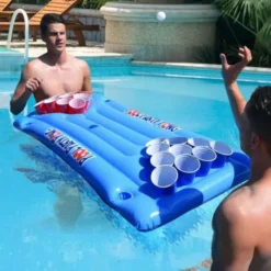 Uppblåsbart Beer Pong Spel