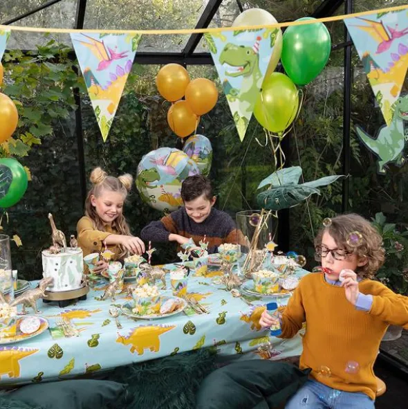 Vimpelgirlang Dino Party