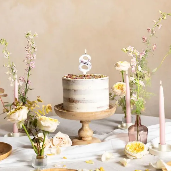Vit Tårtljus med Blomblad (Siffra 0)